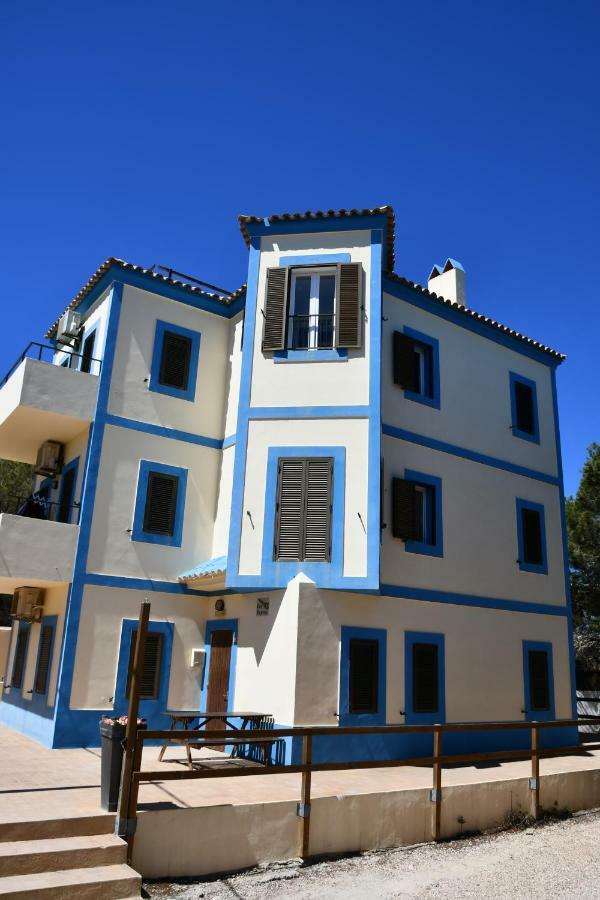 Apartamentos Cas Xurrac Es Calo  Bagian luar foto
